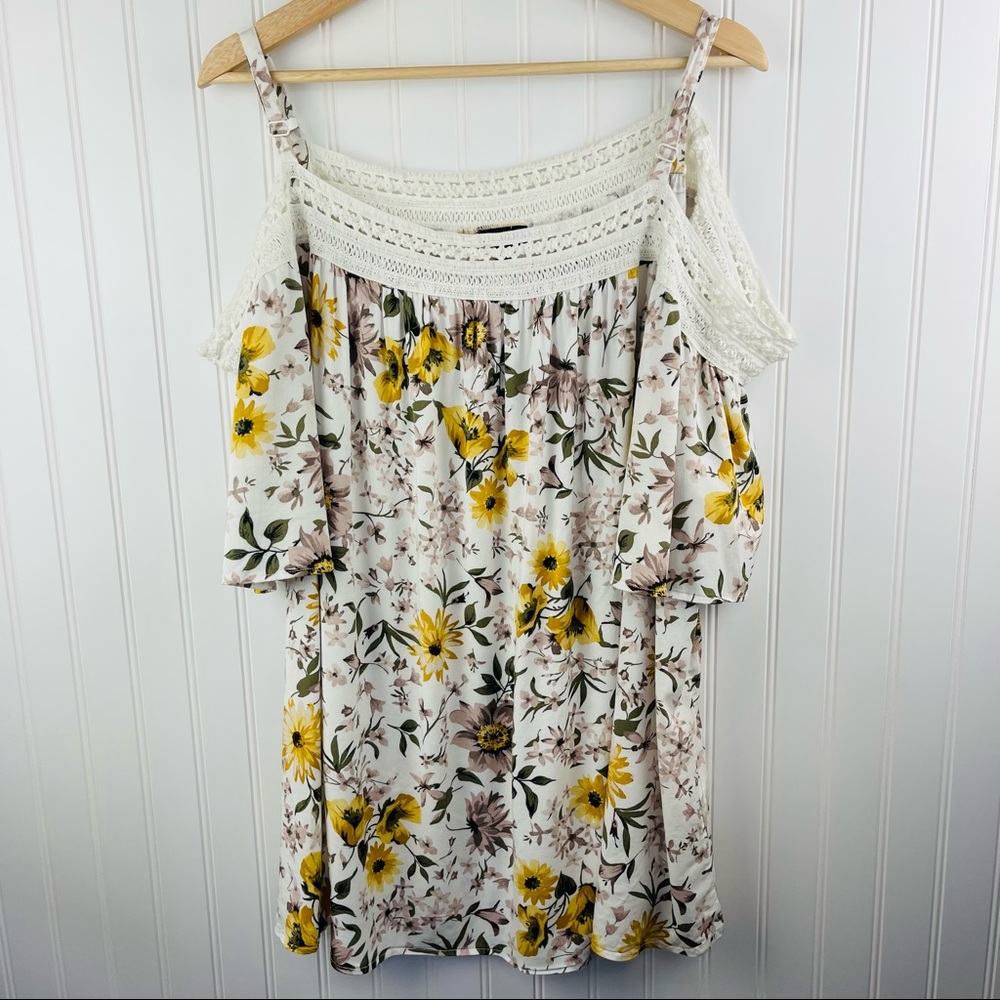 Torrid Stretch Challis Crochet Yellow Floral Off Shoulder Top Size 4X - Picture 3 of 12